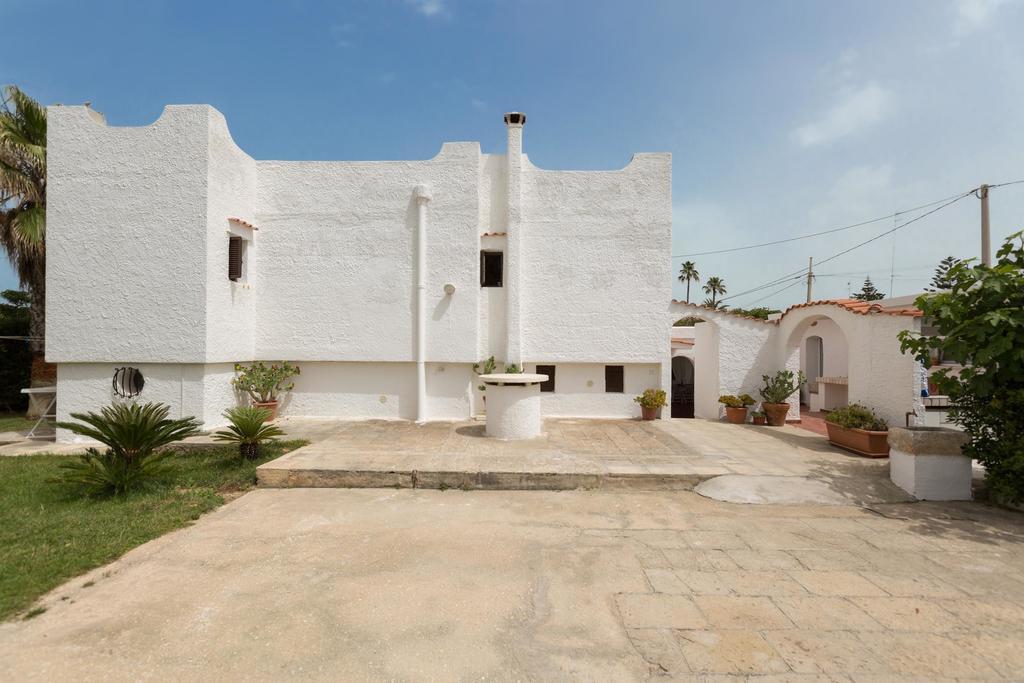 Villa Isabo Mola di Bari Exteriör bild